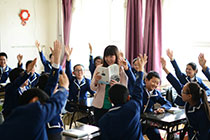 插美女小穴君谊中学“新初中”